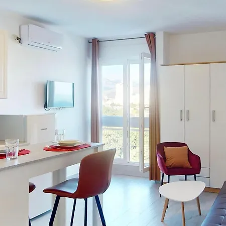 Buba Apartment